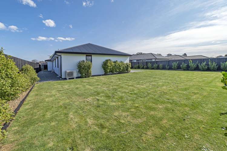 15 Stormlea Drive Southbridge_24