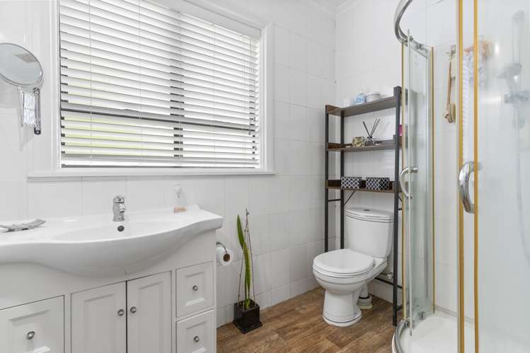 12C Rosier Road Glen Eden_8