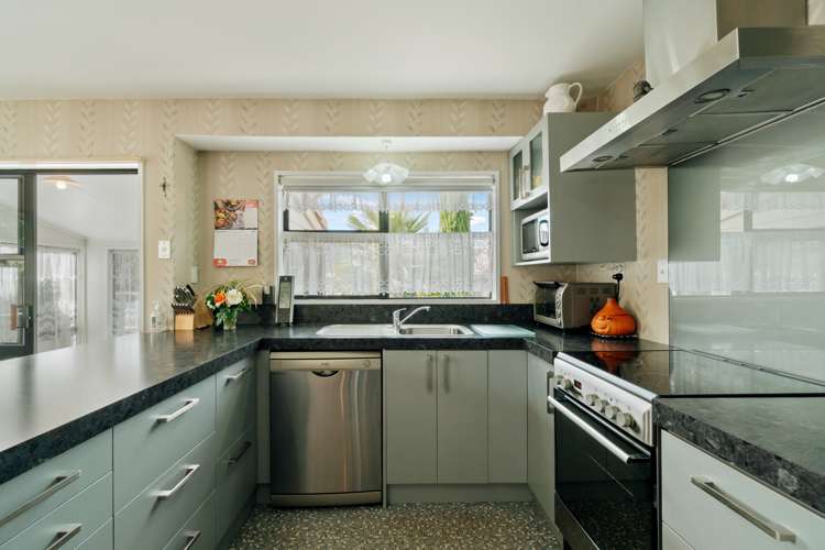 7 Coach Court Cromwell_5