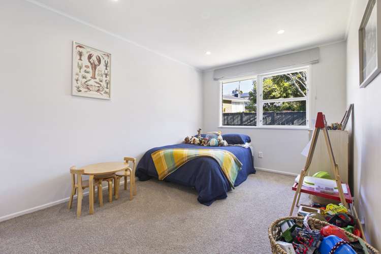 1/12 Grimshaw Place Henderson_14