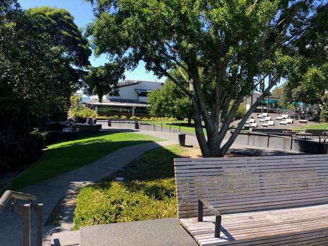 3, 51 Hurstmere Road Takapuna_3