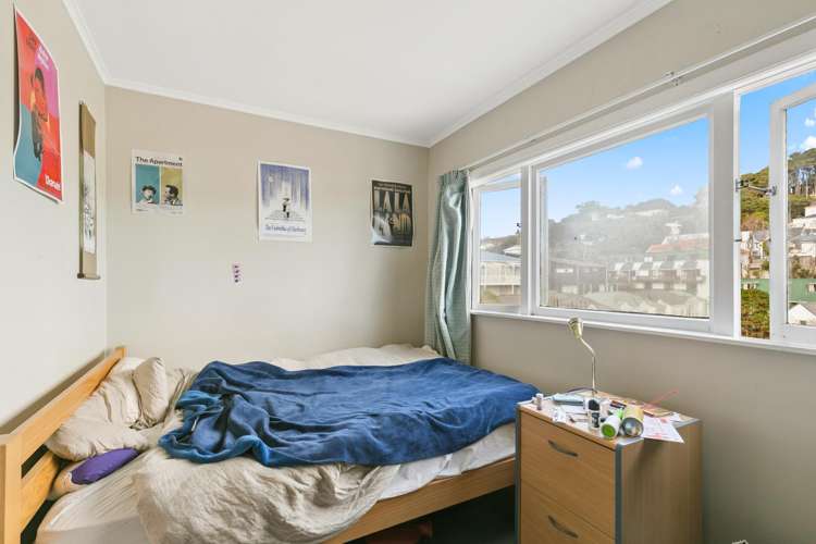 21 Hiropi Street Newtown_10