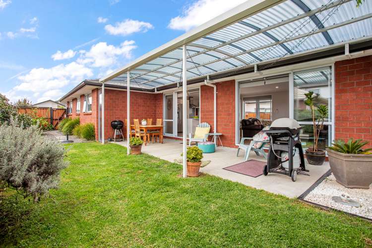 33 Black Beech Crescent Takanini_10