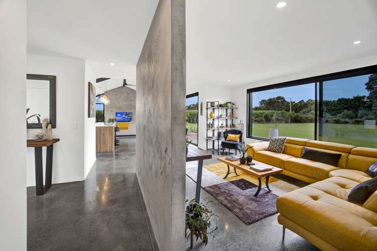 450 Waitara Road Huirangi_11