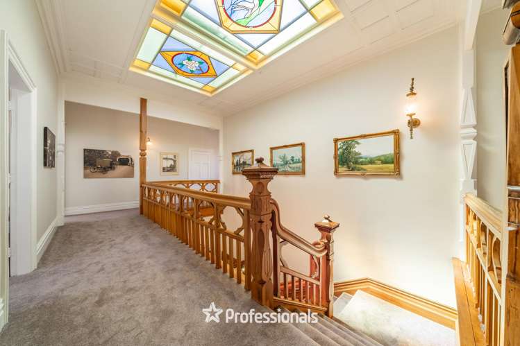 722 High Street Epuni_21