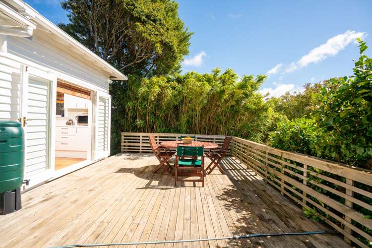 50 Nottingham Street Karori_15