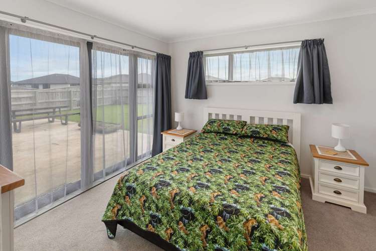 28 Magnolia Crescent Tawhero_9