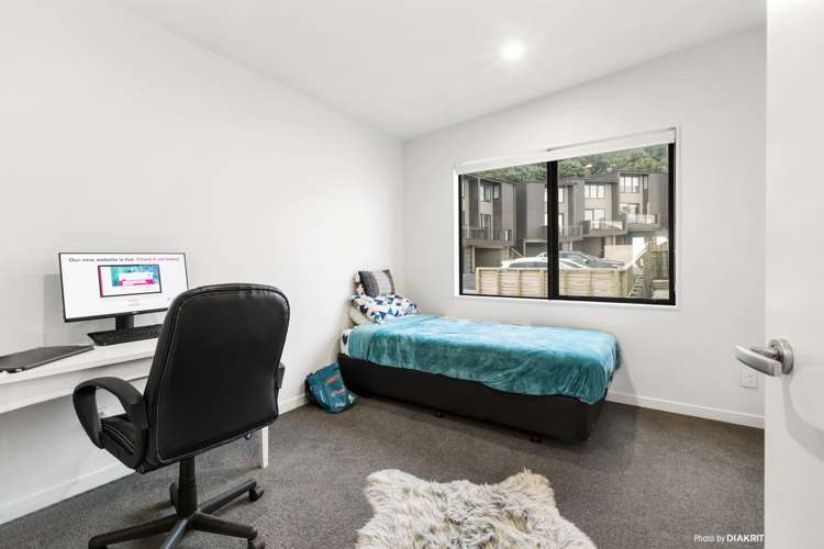 2/52 High Street Island Bay_9