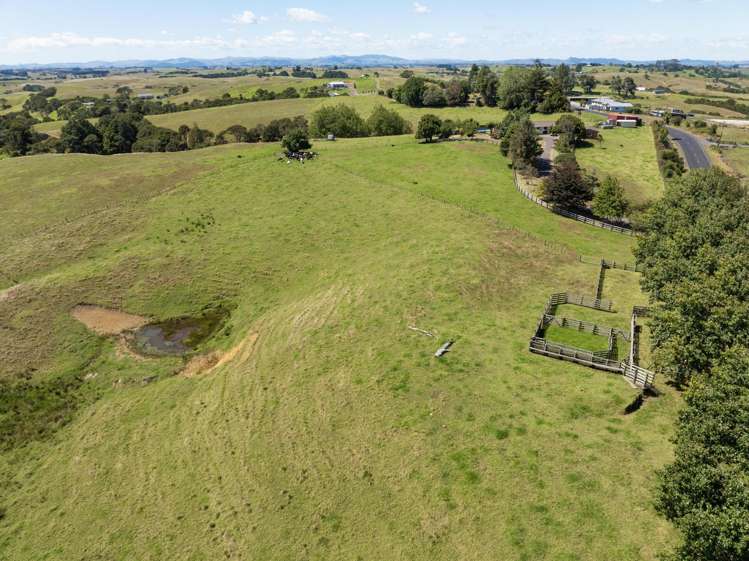 1761 Highway 22 Pukekawa_29