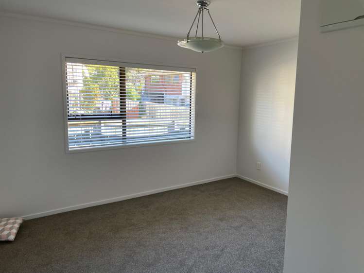  5 Mongorry Place Mount Roskill_2