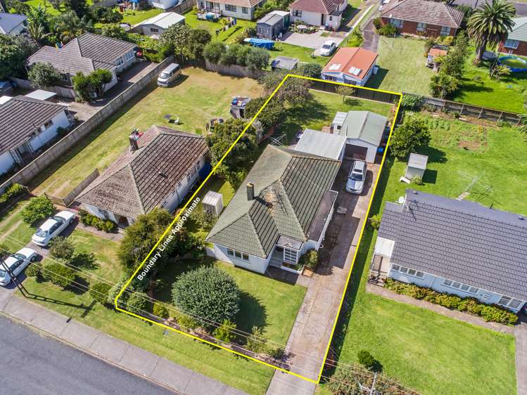 41 Coral Crescent Panmure_17