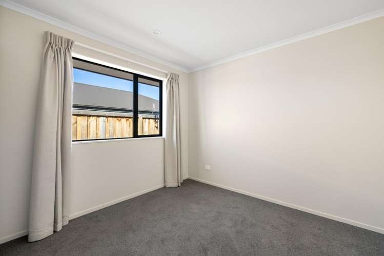 B/37 Jean Batten Lane 11103_4