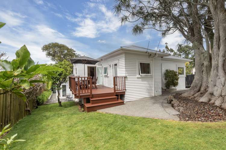 15a Taiere Terrace Onehunga_1