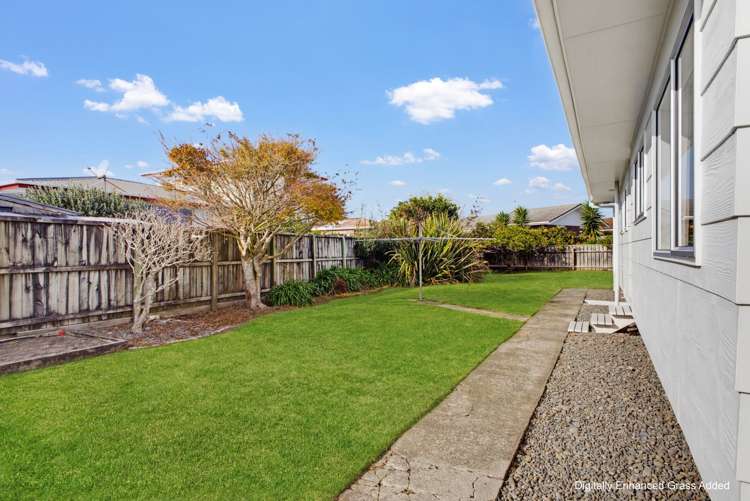 27A Tiverton Crescent Whalers Gate_27