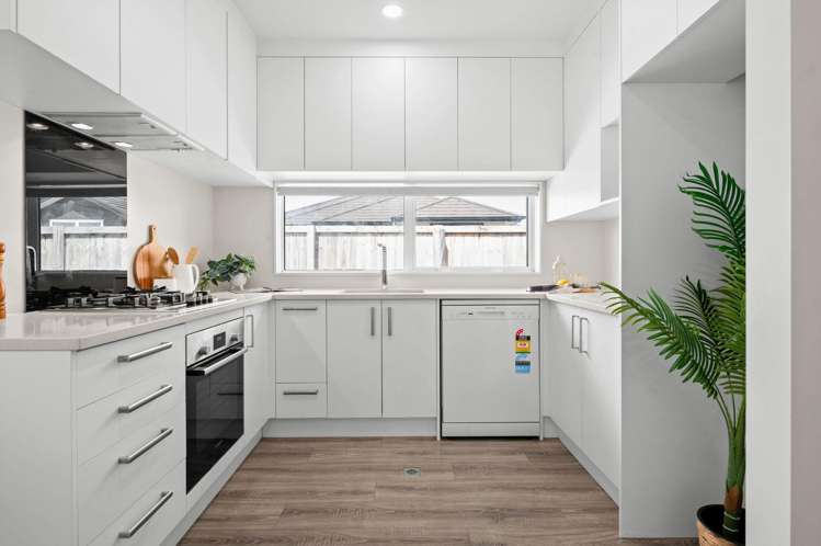 12/17 North Ridge Drive Rototuna North_2