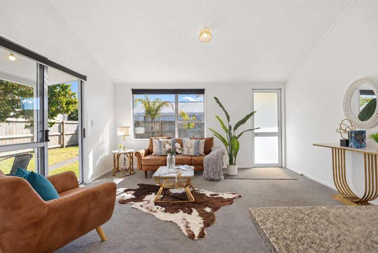 4A Dosina Place Flat Bush_2