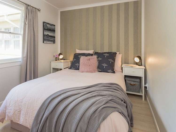 2/56 North Road The Wood_2