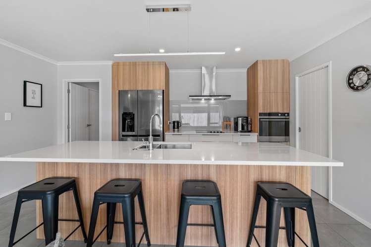 3 Olney Court One Tree Point_9