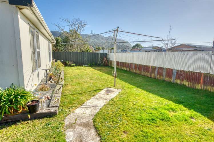 9A McGowan Street Runanga_21