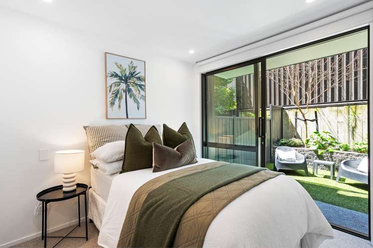 68 Scoria Crescent Stonefields_11