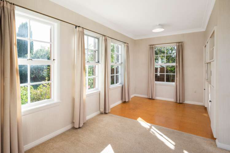 9 Wadsworth Crescent Redwoodtown_11