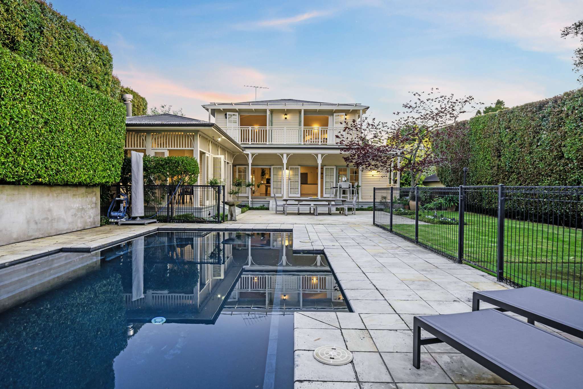 Know when to hold 'em: How to score a $3m house sale profit