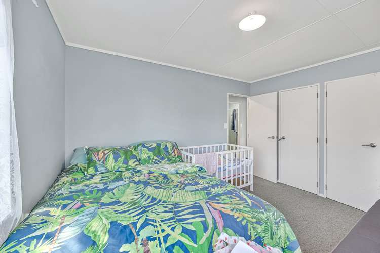 21 Stoll Place Clendon Park_7
