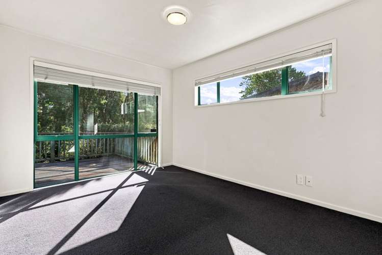 11A Saddleback Rise Murrays Bay_16