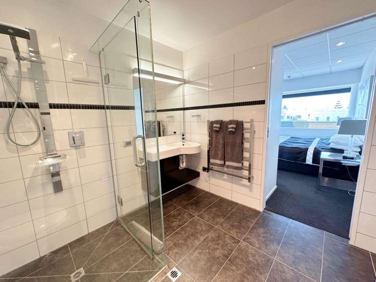 1/1 Wakefield Av Sumner_11