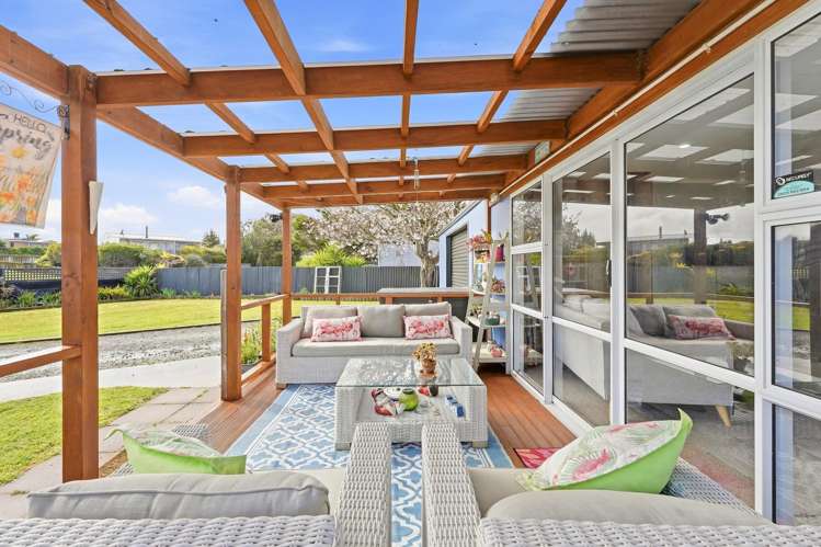 9 Ramona Avenue Waitarere Beach_1