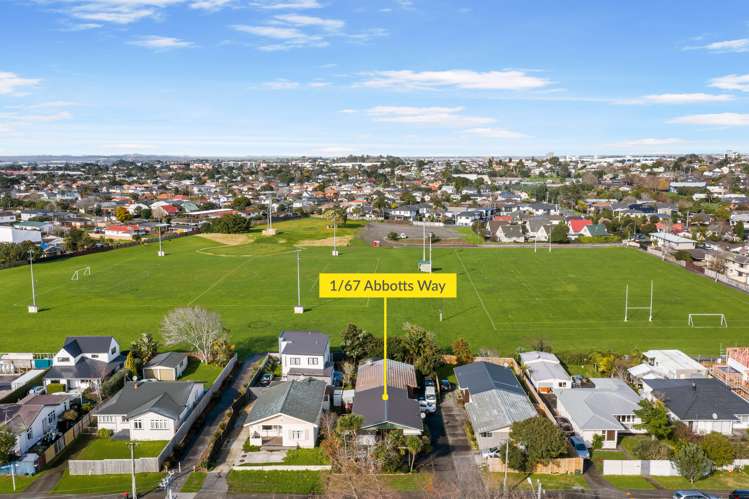 1/67 Abbotts Way Remuera_4