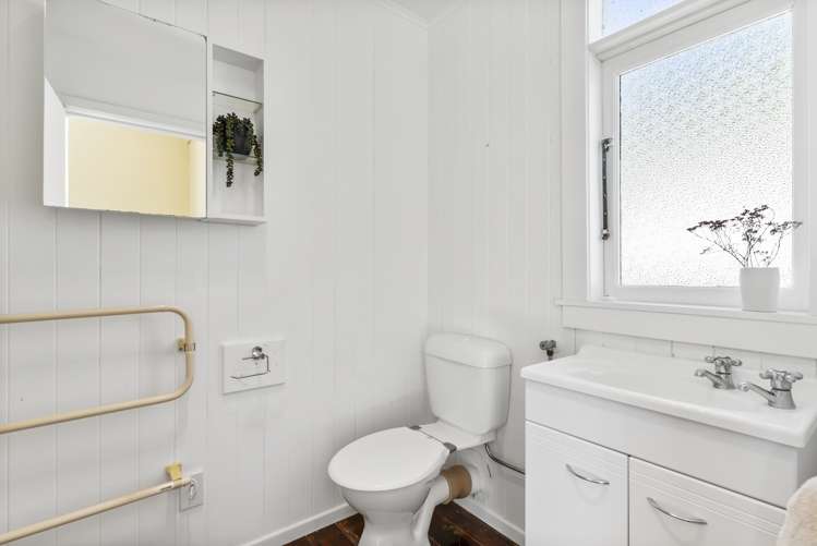 24 Le Roy Terrace Birkenhead_16