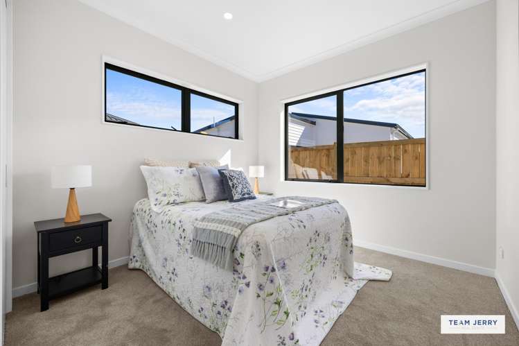 11 Tuwai Crescent Opaheke_16