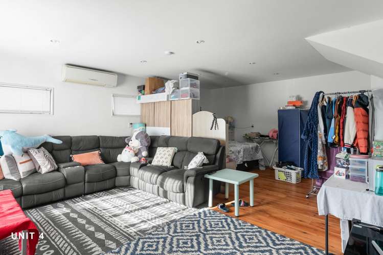 9 Hands Road Middleton_18