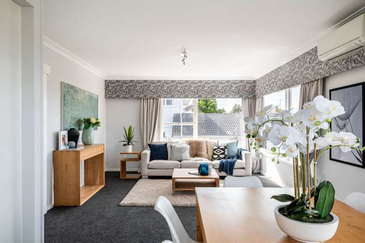 3/5 Gordon Avenue Forrest Hill_1