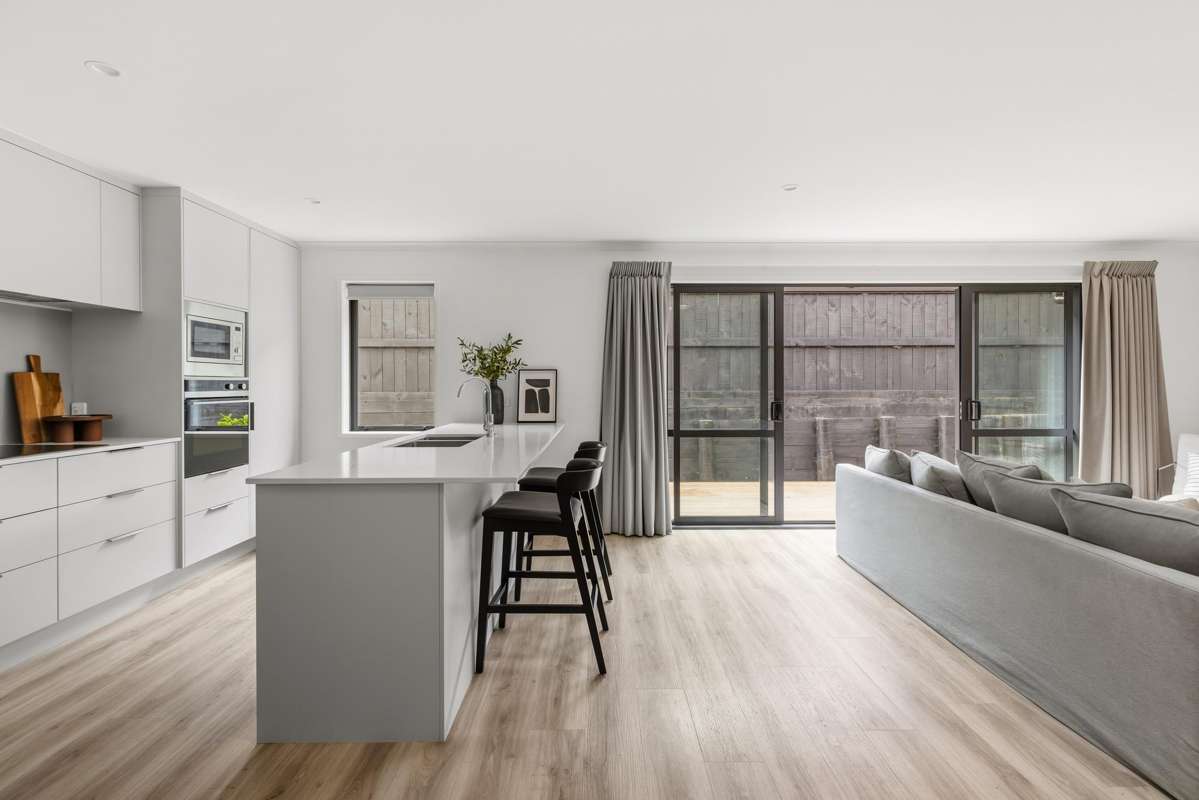 87 Cobham Drive_1