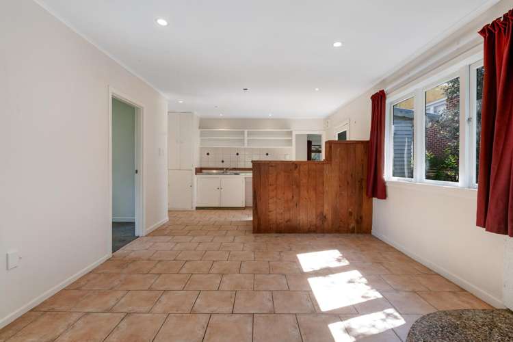 14 Blue Gum Avenue Silverdale_6