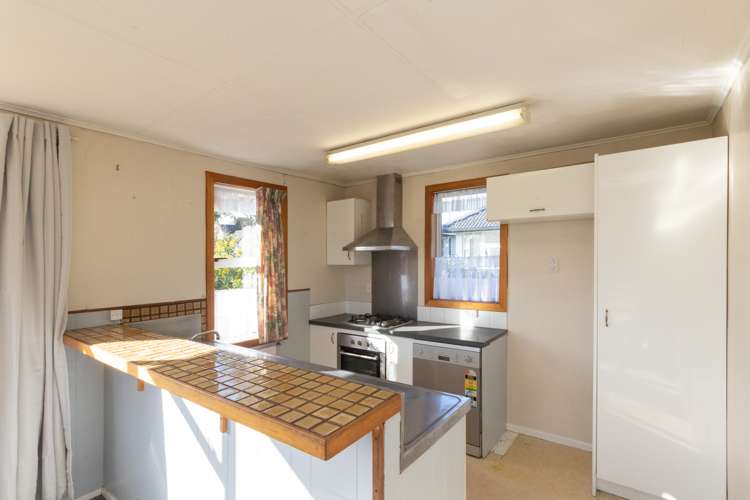 184 Botanical Road Takaro_2