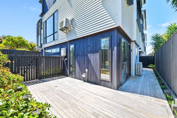 4/20 Williamson Avenue Belmont_13