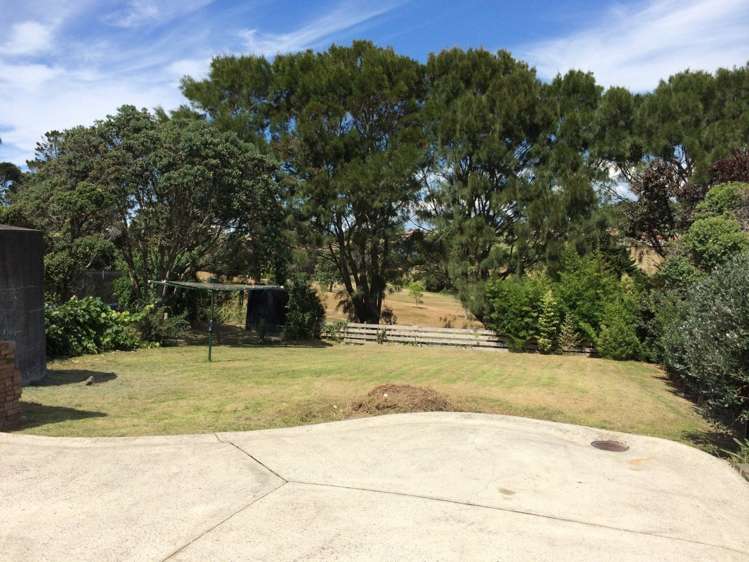 1313 Whangaparaoa Road Army Bay_10