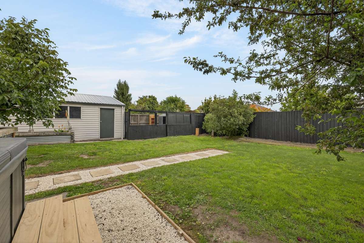 12 De Havilland Street_5