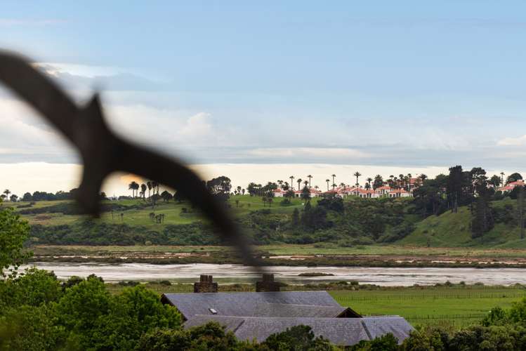 255 Clifton Road Whitford_8