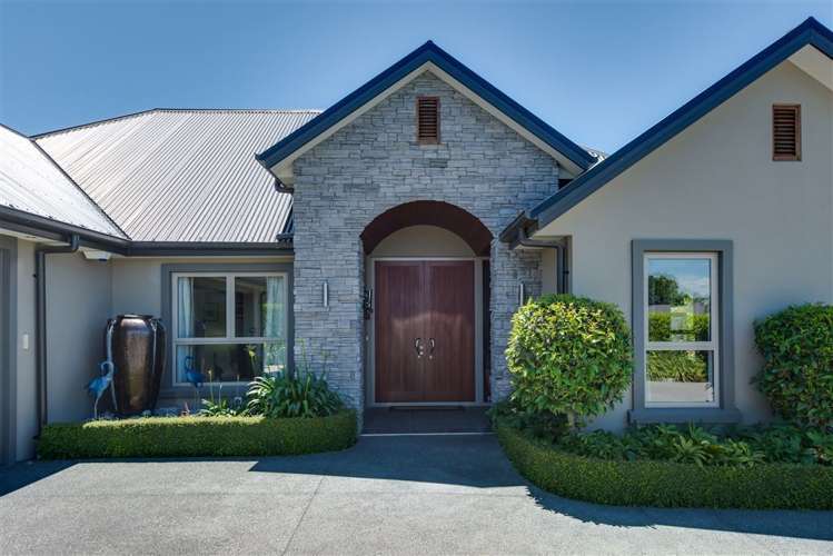 84 Oakgrove Drive Rangiora_1