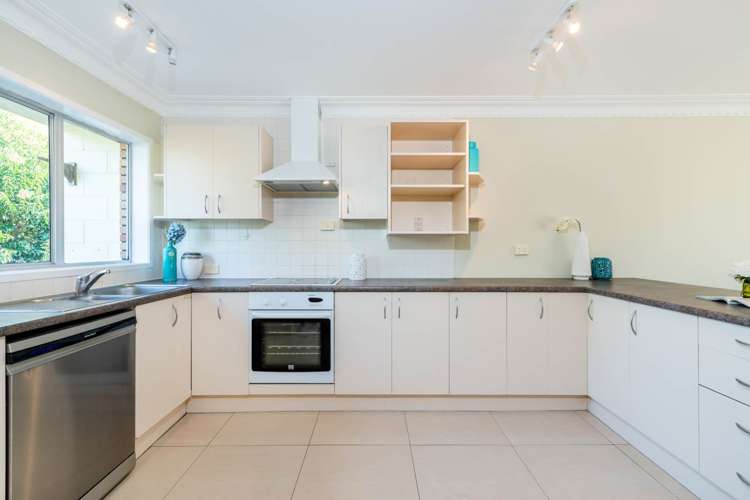 1/6 Pamela Place New Lynn_9