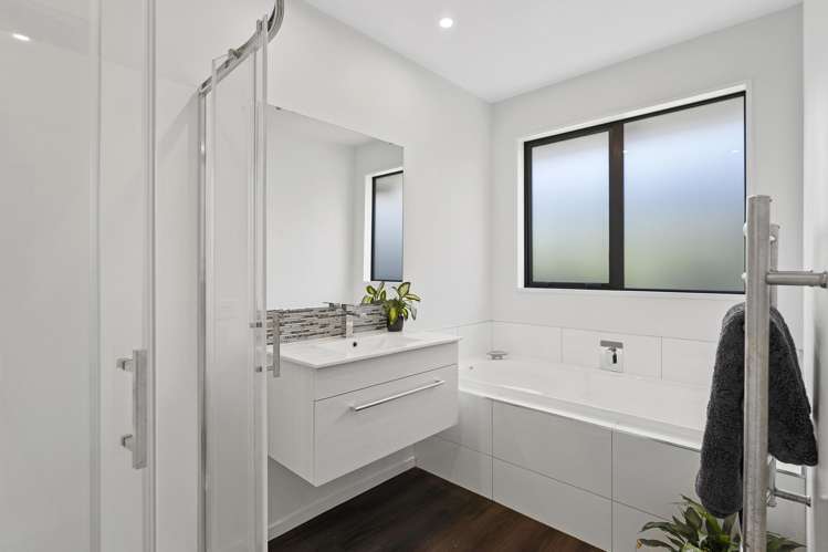 82 Condell Avenue Papanui_16