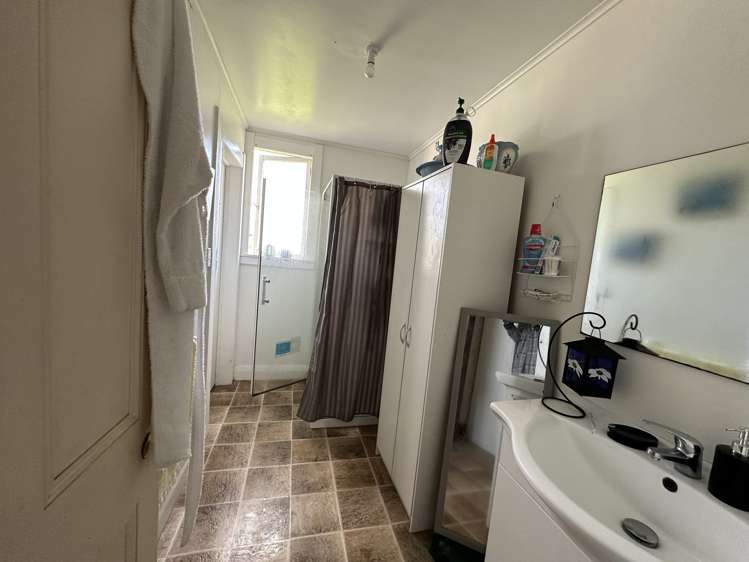 3 Julian Street Eltham_14