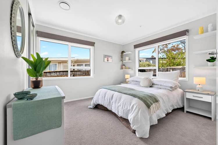 77 Vodanovich Road Te Atatu South_11