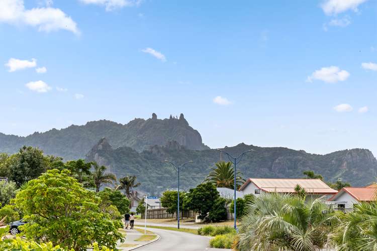 22 Stace Hopper Drive One Tree Point_25