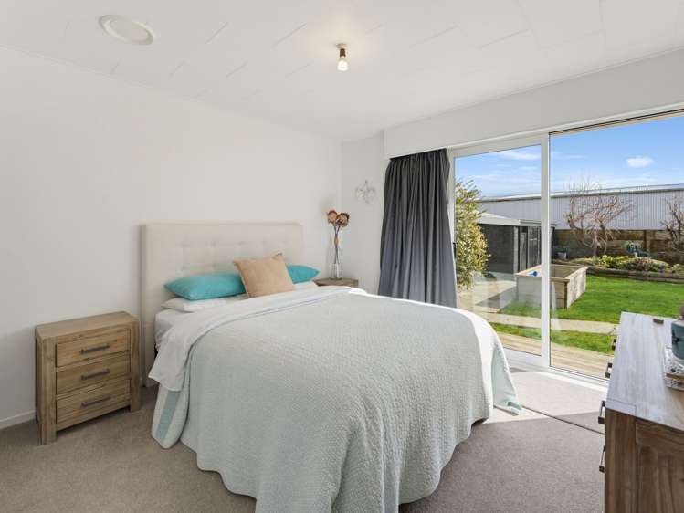 263 Main Street Mataura_16
