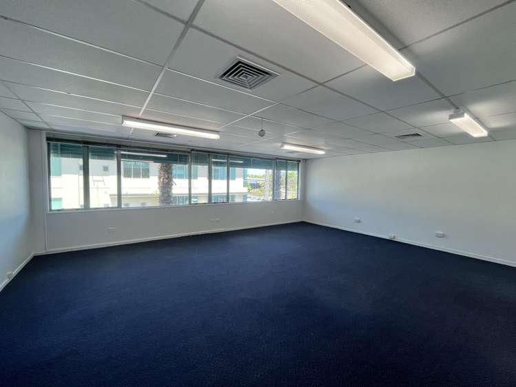 A/4 Te Kea Place Albany_10